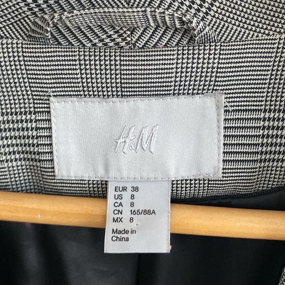 H&M women’s blazer size 8 - Picture 2 of 6